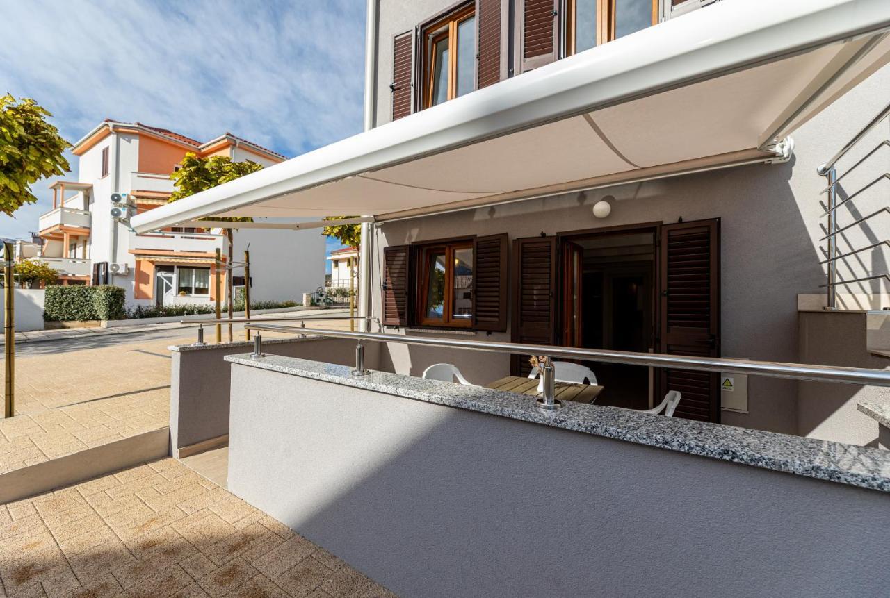 Apartments Crnekovic III Baška Exterior foto
